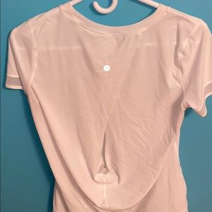 open back white lululemon tee!